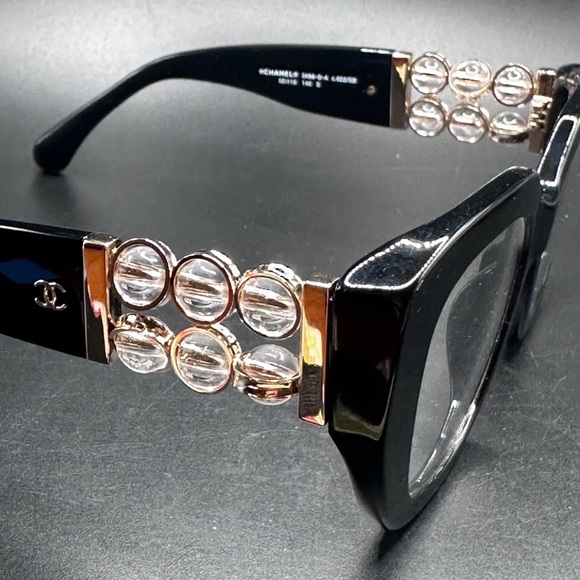 CHANEL Black Cat-Eye Sunglasses with Gold Crystal Link Temples - Picture 4 of 6
